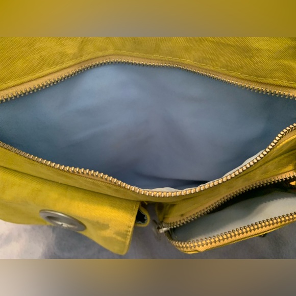 Baggallini Bags| Sydney Bag Green Nylon Crossbody Purse - Picture 6 of 16